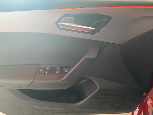 Leon Sportstourer FR 1.5 eTSI DSG NAVI+PANO