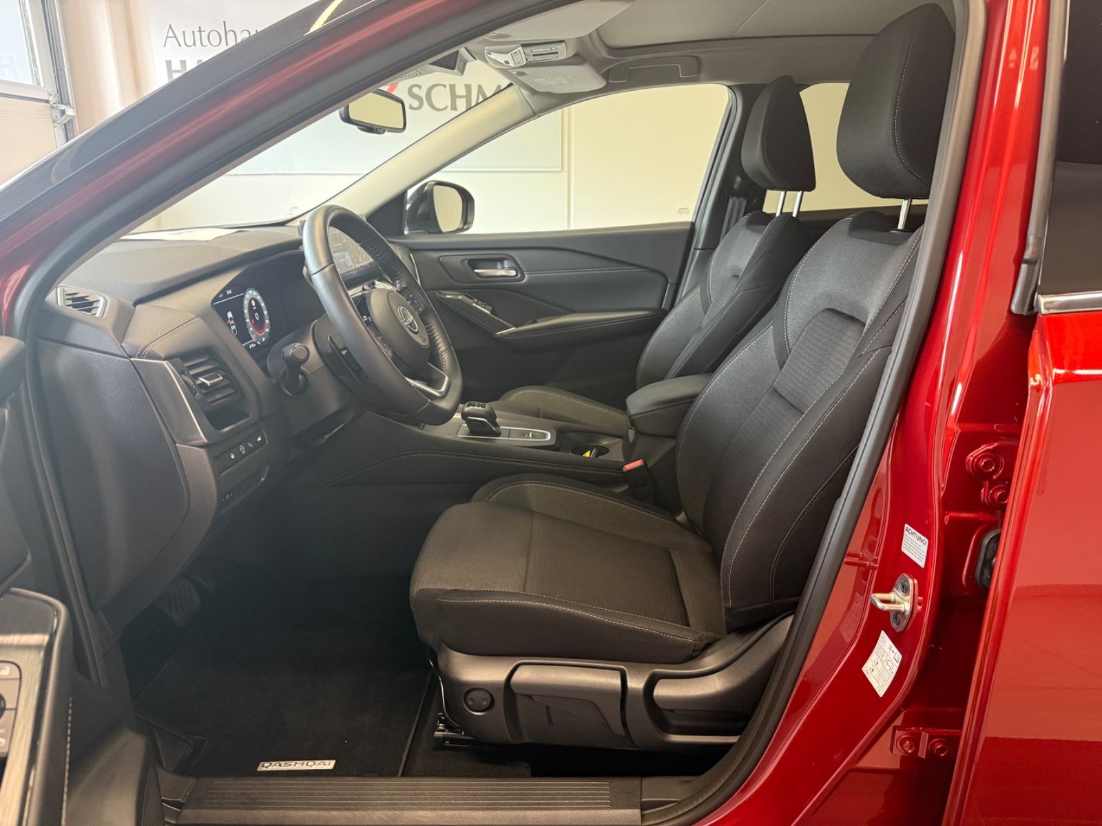 Fahrzeugabbildung Nissan Qashqai N-Connecta 360 ° Kamera Winter-Paket