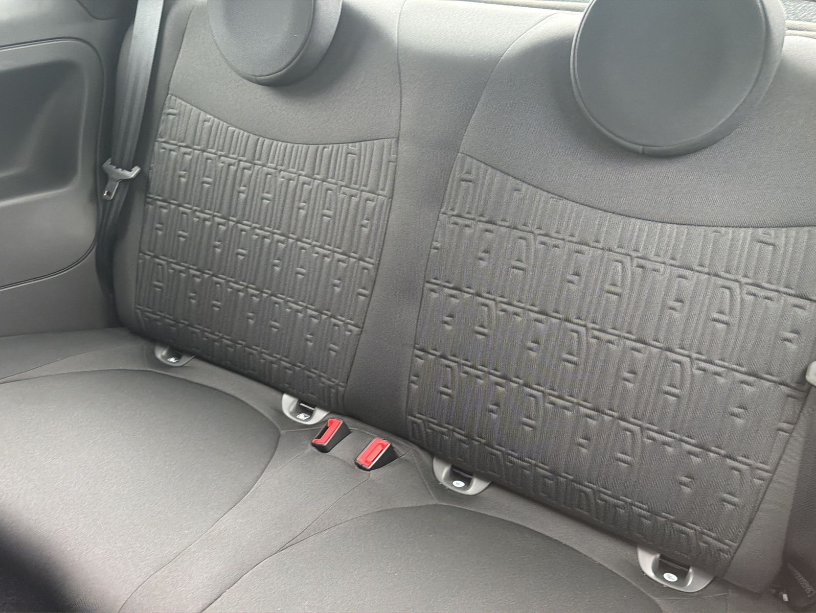 Fahrzeugabbildung Fiat 500 Mild-Hybrid