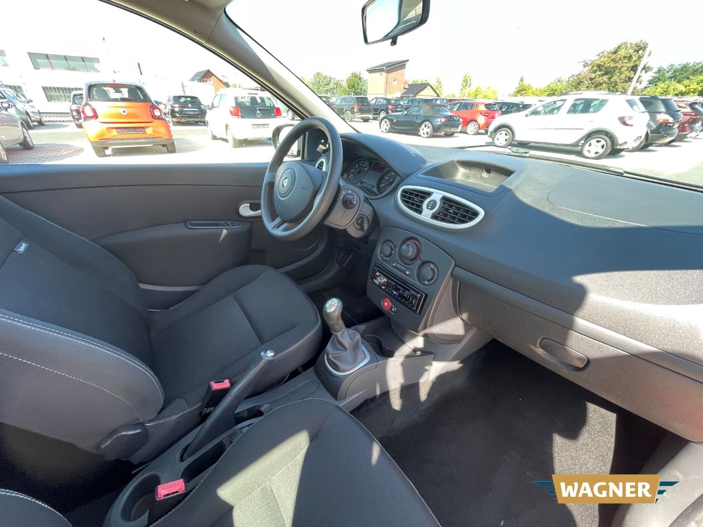 Fahrzeugabbildung Renault Clio III YAHOO! 1.2 16V Klimaanlage HU/AU NEU