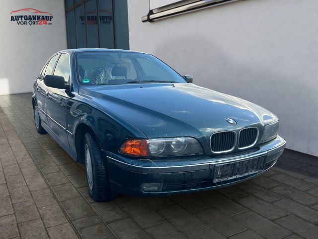 BMW Baureihe 523i*Klima*AHK*PDC* Klima Einparkhilfe