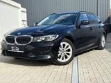 BMW 318 d Touring*STAND-HEIZUNG*AHK*BMW-DISPLAY*LED* - BMW 318: Kombi, Bmw318d