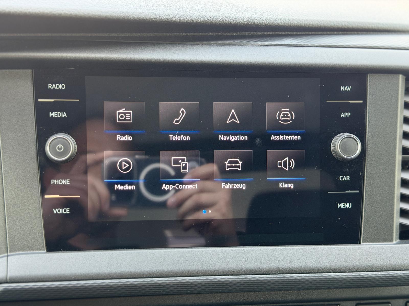 Volkswagen T6.1 Transporter 2.0 TDI App-Connect | PDC