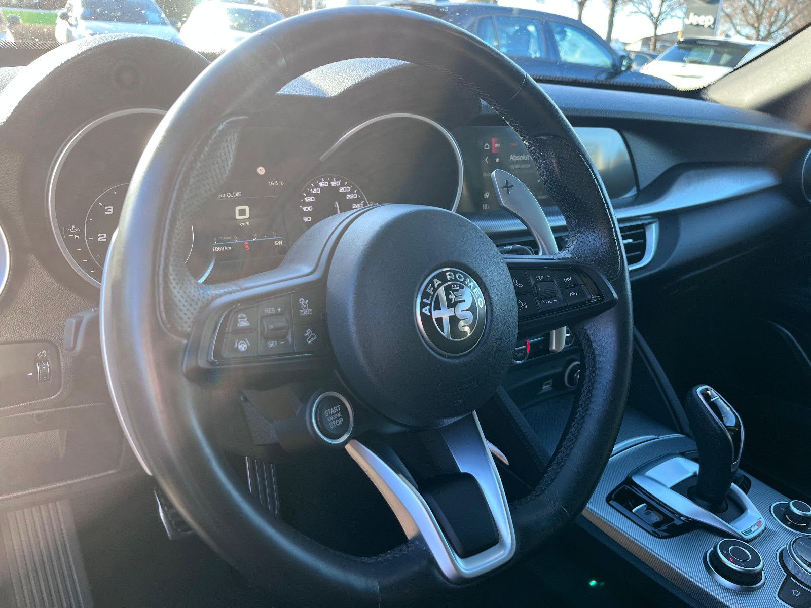 Fahrzeugabbildung Alfa Romeo Stelvio Veloce Q4