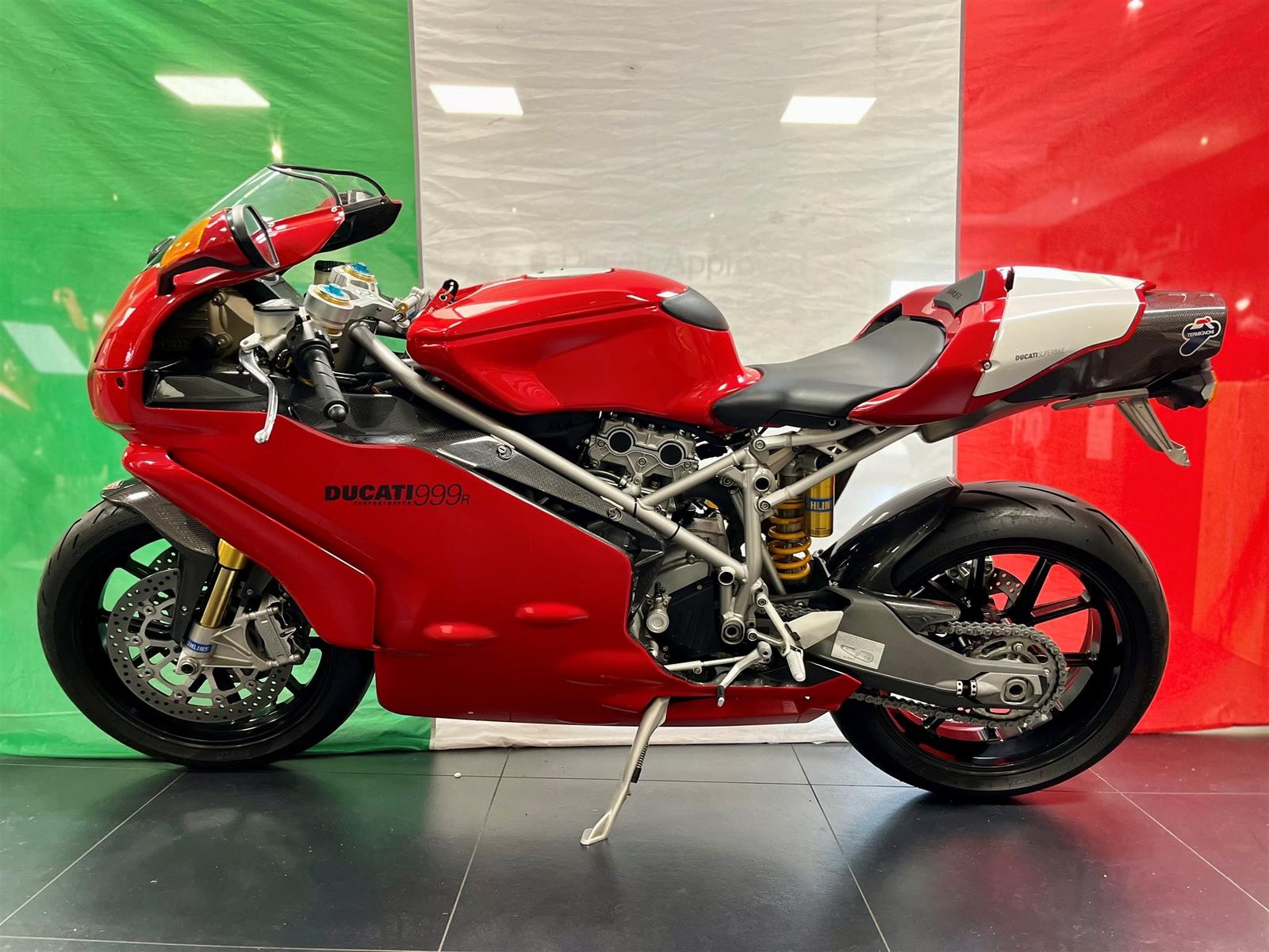 Ducati 999R
