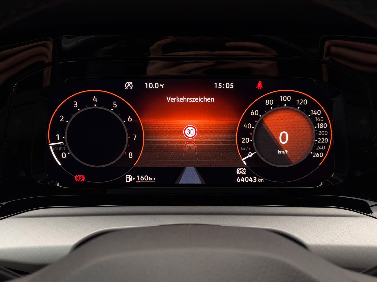 Fahrzeugabbildung Volkswagen Golf 1.5 TSI Life ACC LKAS PDC SHZ 3Z-Klima LED