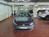 Volkswagen Golf VII Lim. Highline BMT/Start-Stopp - Volkswagen Golf Gebrauchtwagen