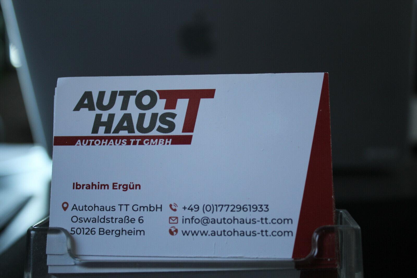 showroom-image-bottom