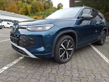 Fotografie 4 des VW Tayron 1.5 eTSI Life*AHK*PanoDach*DSG*7 Sitzer