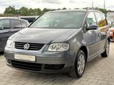 Volkswagen Touran 1.6 FSI Aut. Goal 1.Hand/7-Sitze/93TKM! - Volkswagen Touran: Goal