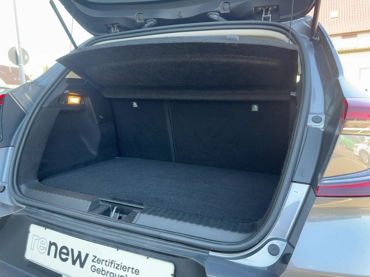 Fahrzeugabbildung Renault Captur INTENS E-TECH PLUG-IN 160 ACC SHZ Kanera