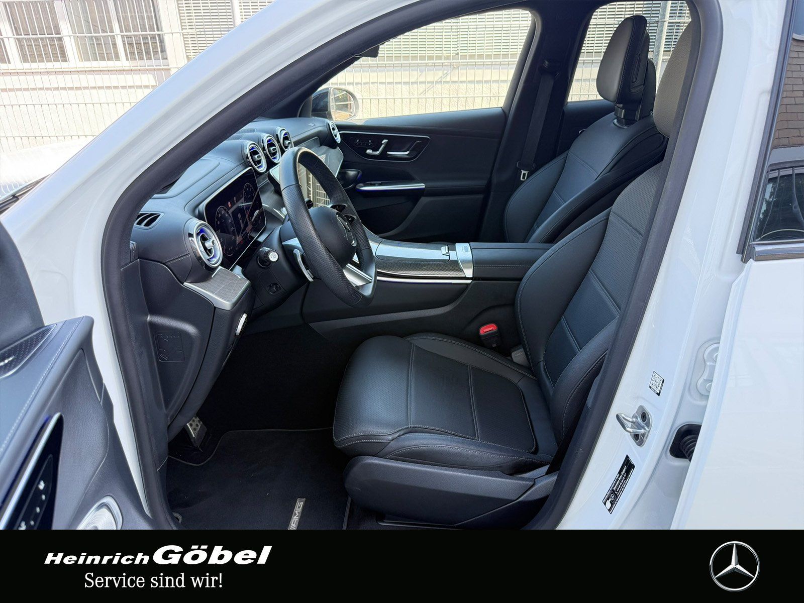 Fahrzeugabbildung Mercedes-Benz GLC 300 AMG*FULL*HEAD-UP*BURMESTER*AHK*SITZKLIMA