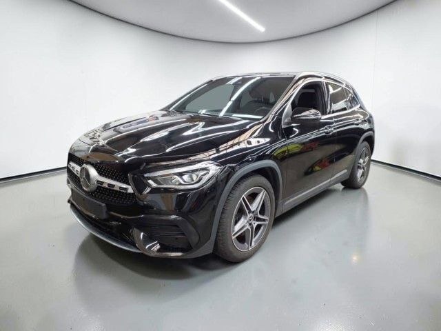 MERCEDES-BENZ GLA 220 d AMG-LINE*LED*WIDE*DISTR*AHK*KAM*AMBI-L