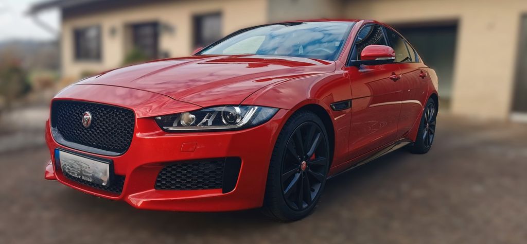 Image of Jaguar XE