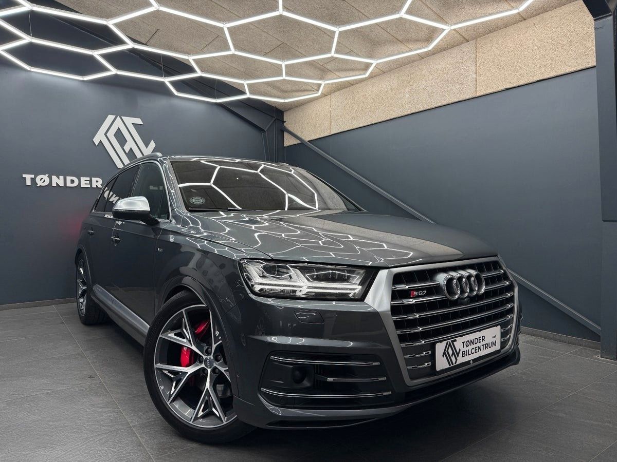 AUDI SQ7 4.0 TDI quattro