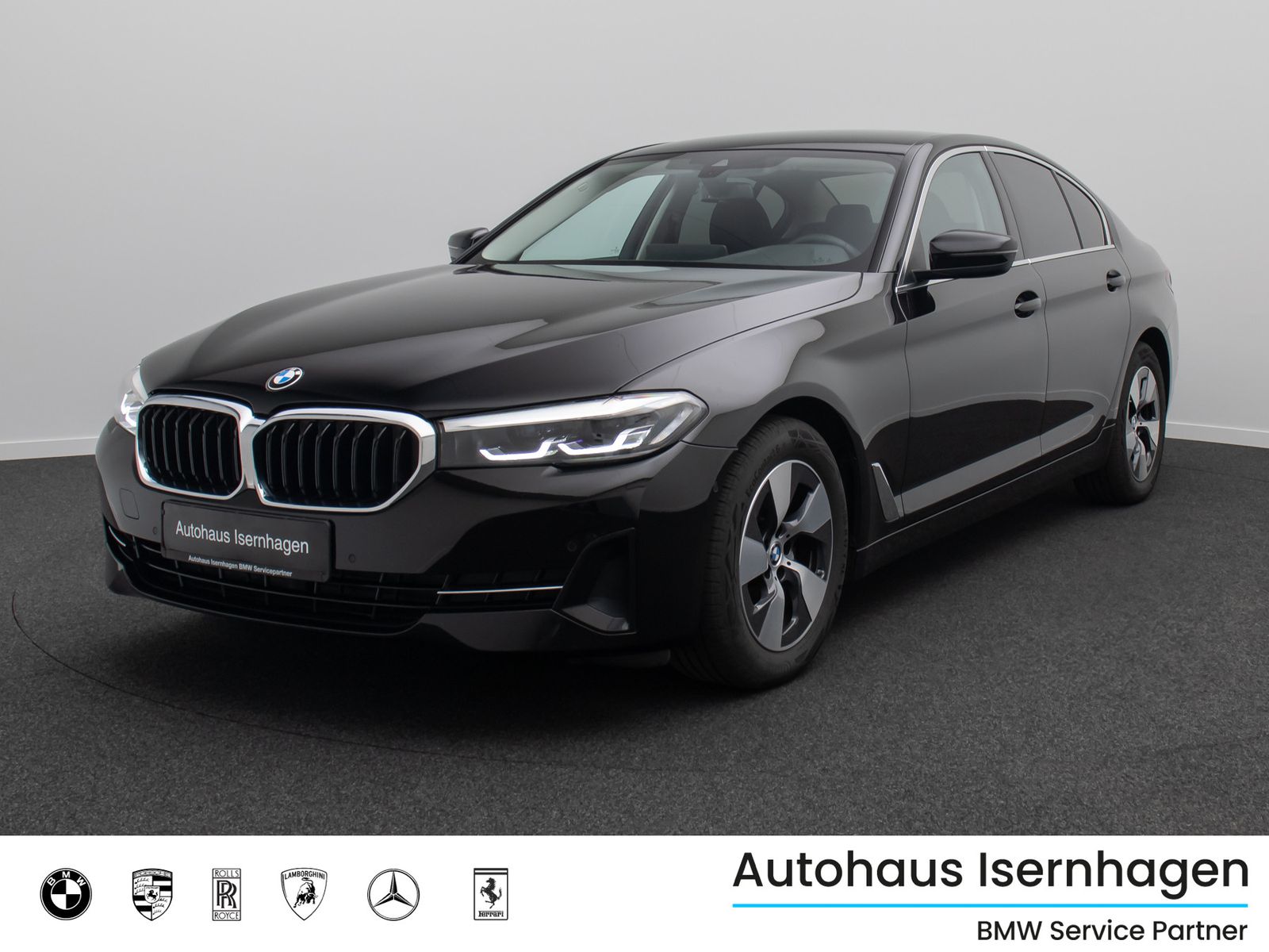 Fahrzeugabbildung BMW 520i Kamera DAB CockPitPro StandhzgAlarm LED