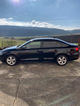 Volkswagen Jetta 1.2 TSI Trendline BlueMotion Technolog... - Volkswagen Jetta: Trendline