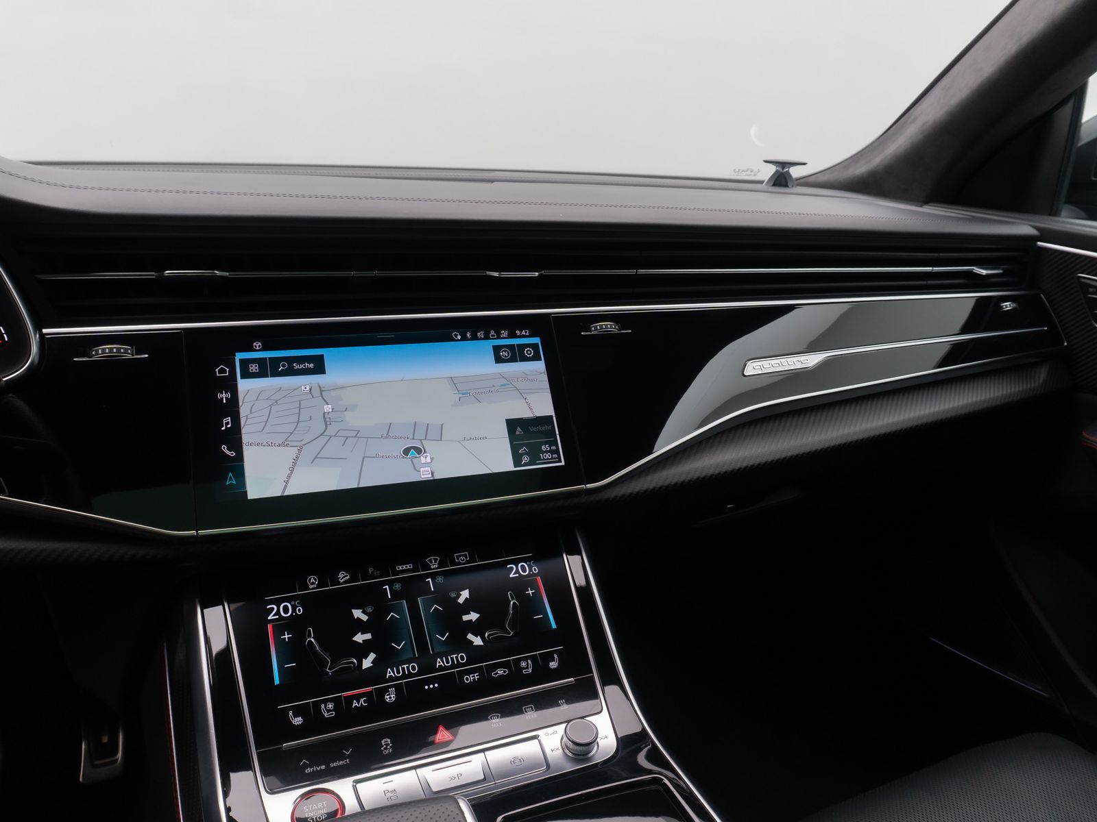 Fahrzeugabbildung Audi RSQ8 4.0 TFSI Panorama 360&deg; HUD B&O VOLL 23Zoll