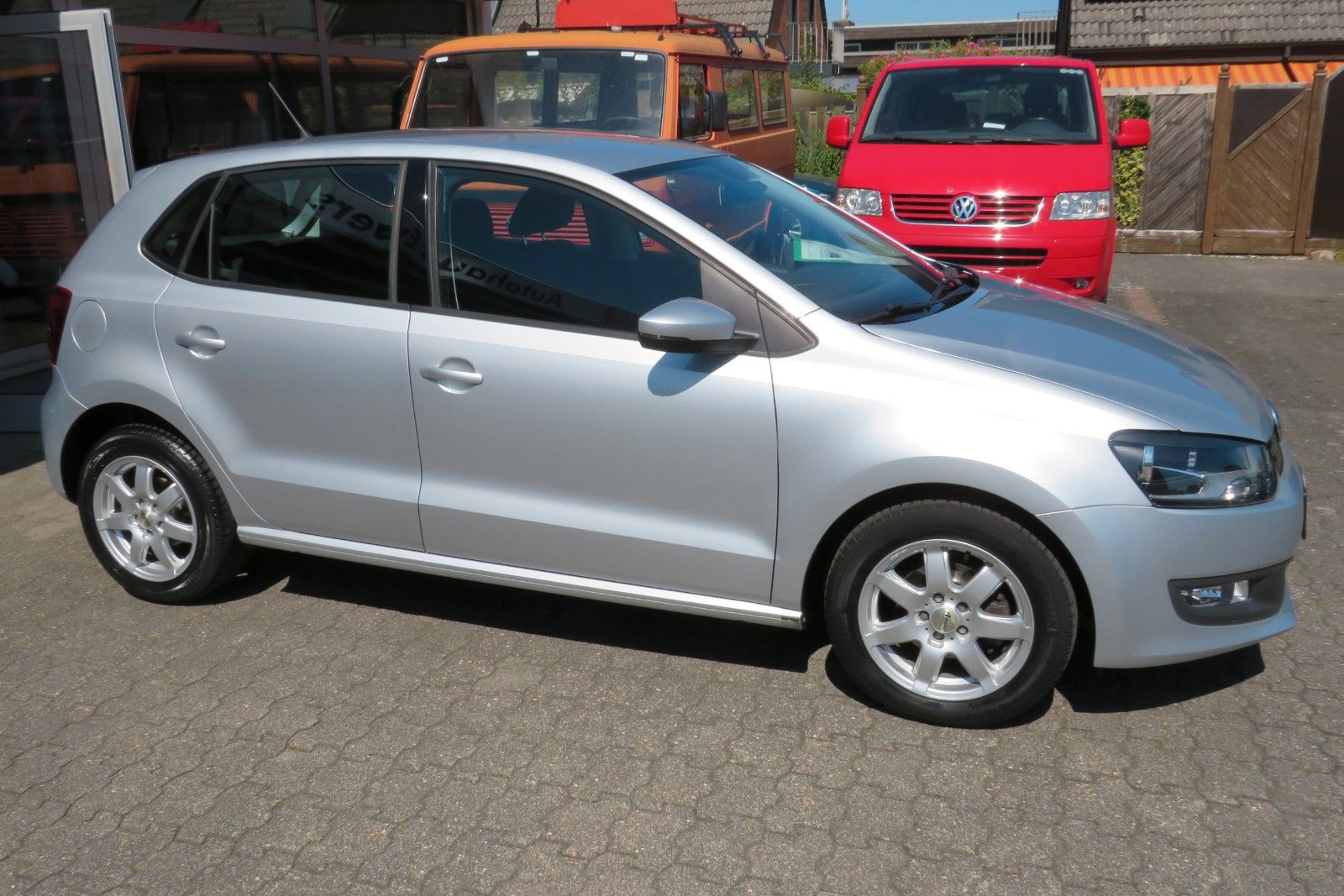 Fahrzeugabbildung Volkswagen Polo V Comfortline KLIMA RADIO SCHECKHEFT