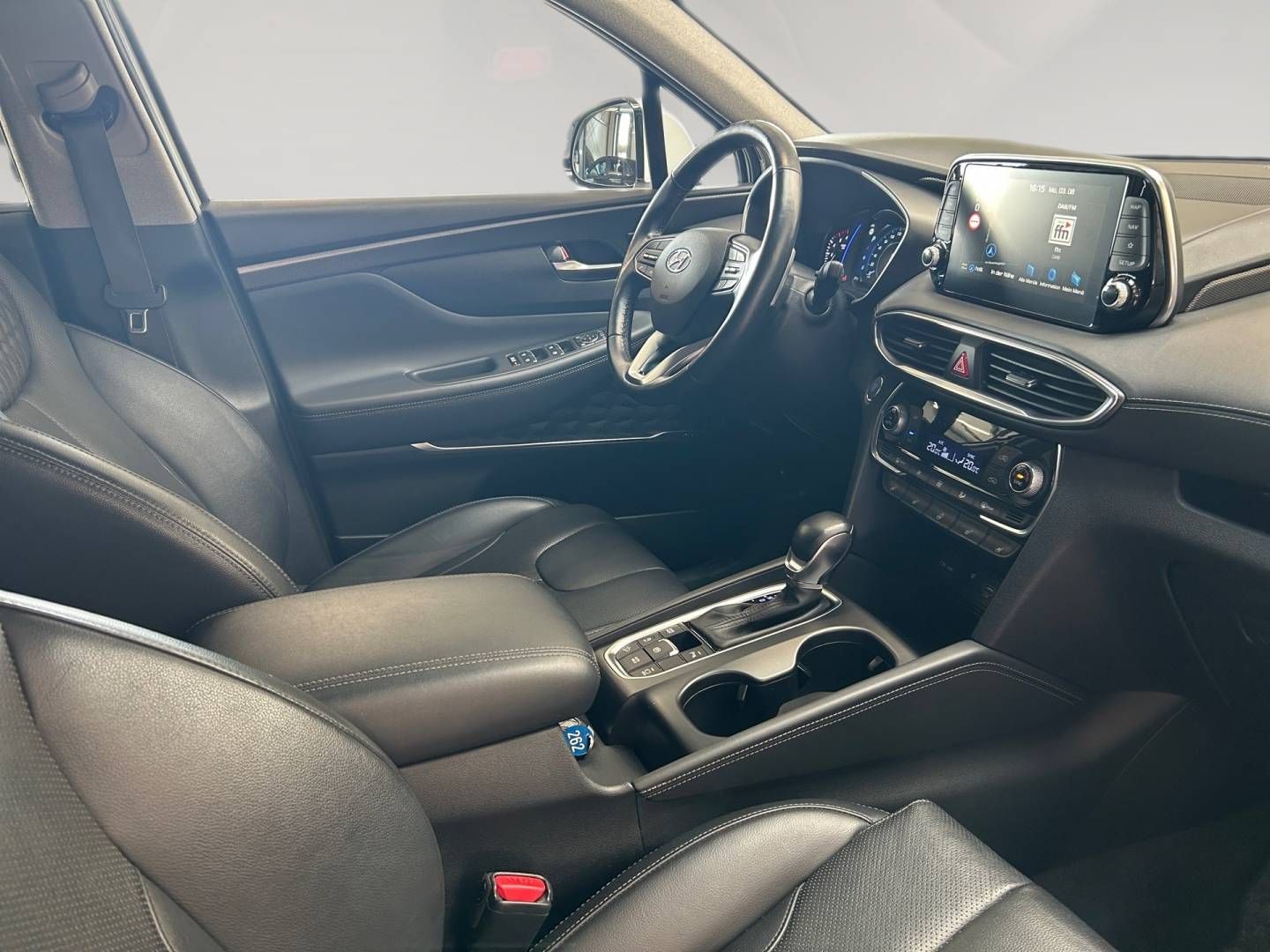 Fahrzeugabbildung Hyundai New Santa Fe Premium