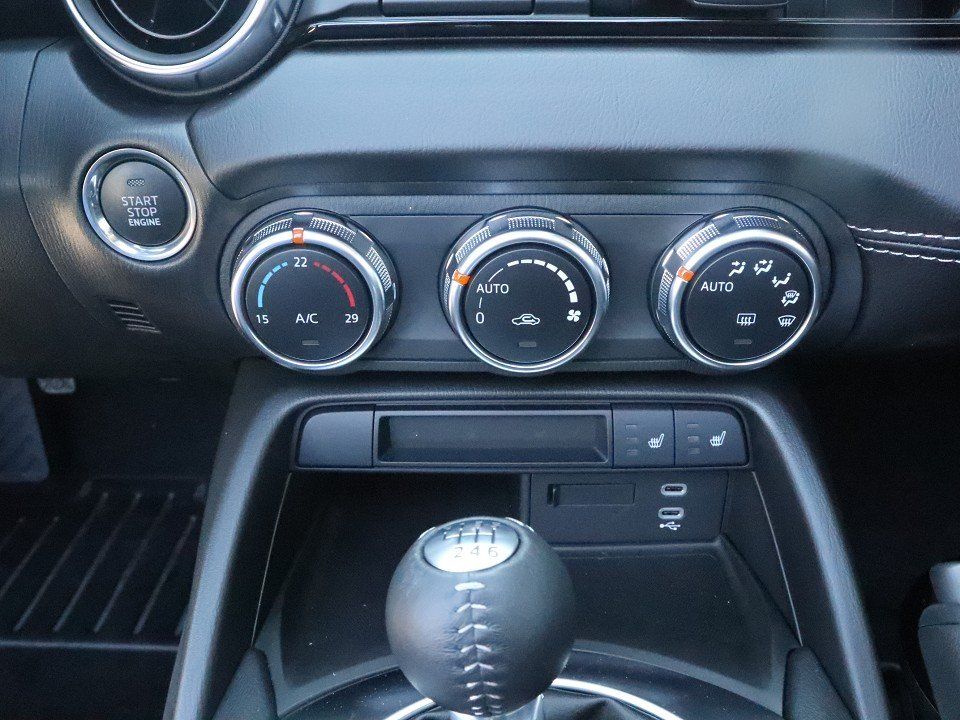 Fahrzeugabbildung Mazda MX-5 2024 Exclusive-Line G-132 *Sofort* NAVI ACA