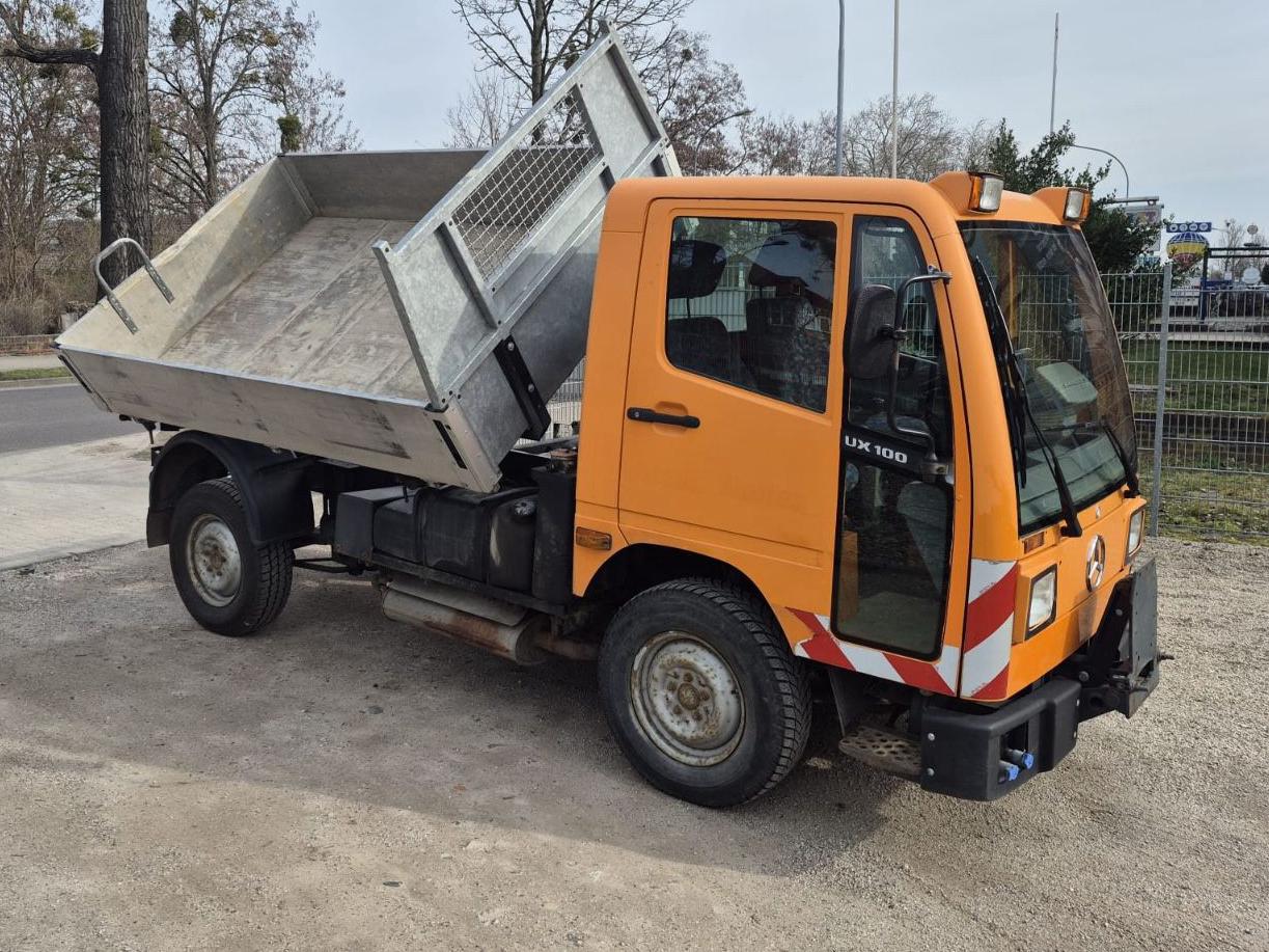 Mercedes-Benz UX100 Dreiseitenkipper