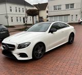 Mercedes-Benz E220d AMG-Paket Panorama