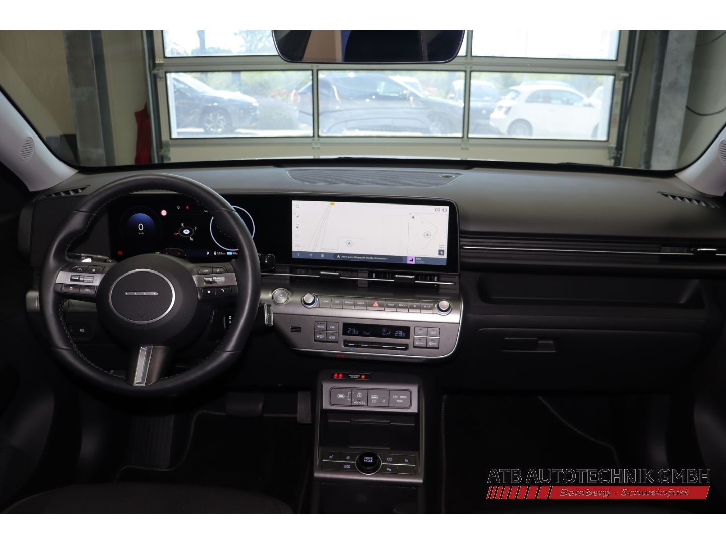 Fahrzeugabbildung Hyundai KONA Elektro Trend 2WD 65,4kWh 99,3% SOH Navi 36