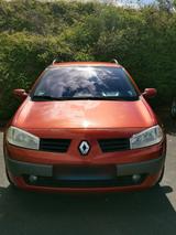 Renault Megane 2 - 1.6 Benziner mit neuen TÜV - Renault Megane aus 2005: Kombi