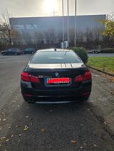 BMW 525d Sportgetr, Head Up, Soundsyst, Große Navi - BMW 525 in Frankfurt (Main)
