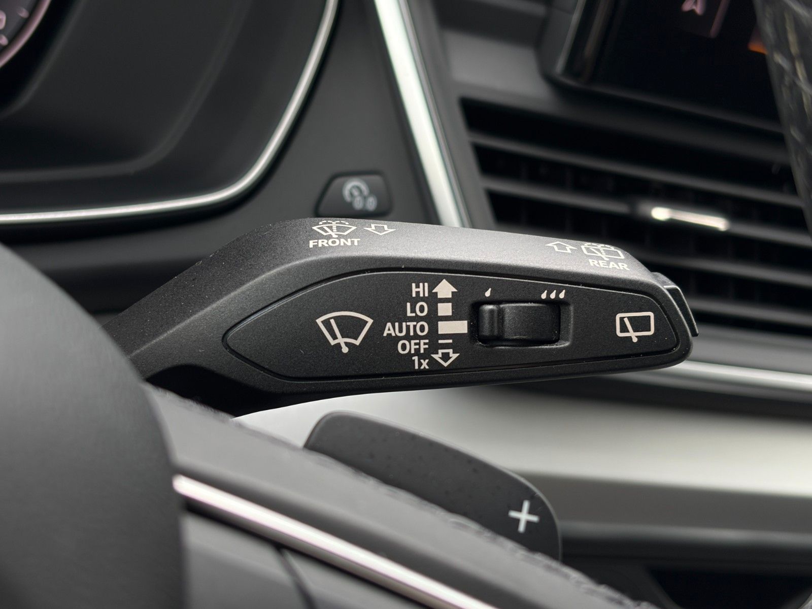 Fahrzeugabbildung Audi Q5 Sportback 40 TFSI quattro advan. AHK Matrix
