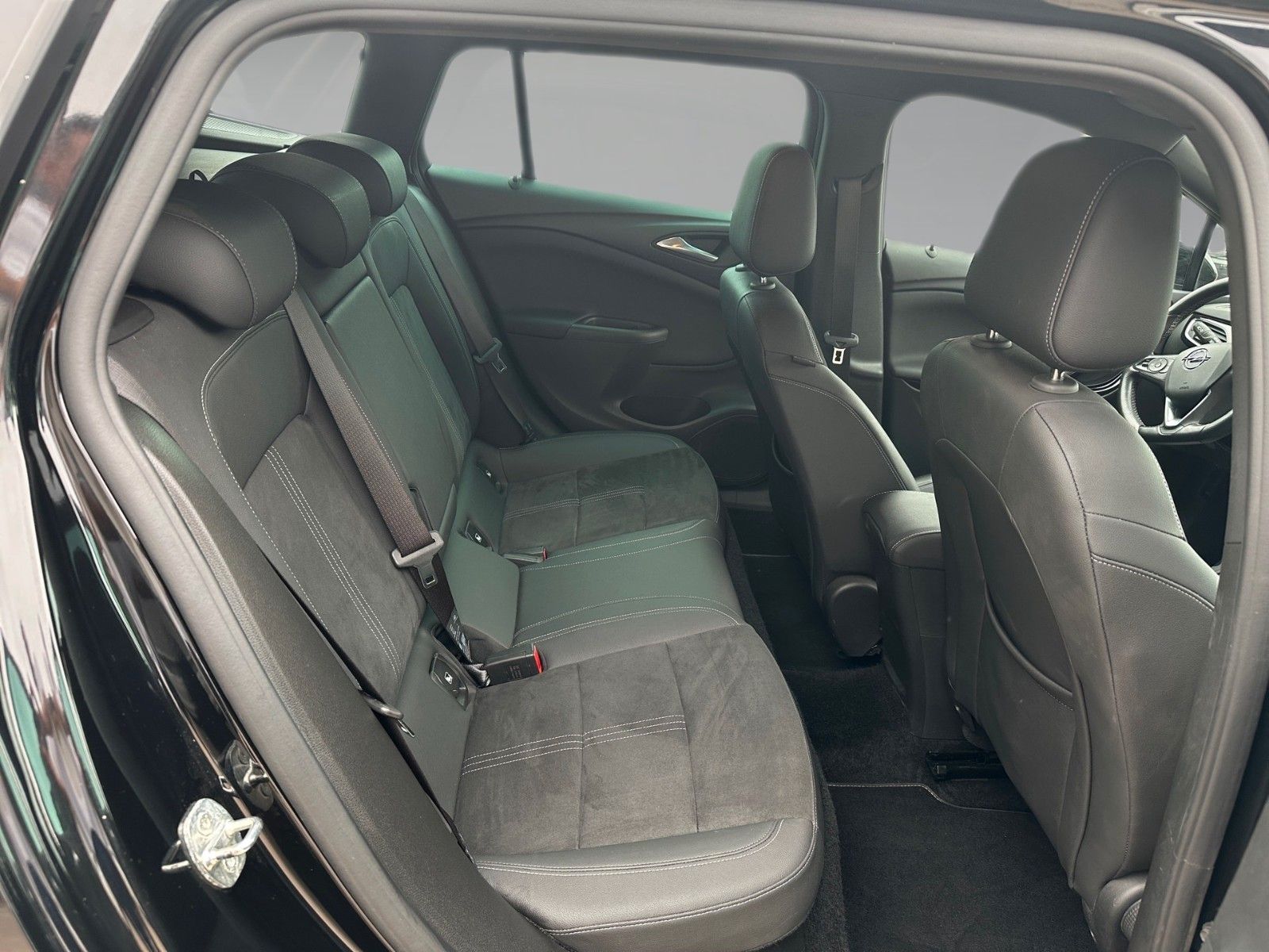 Opel Astra K Sports Tourer Elegance Start/Stop – Bild 5