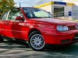 Volkswagen Golf 4 - Volkswagen Golf aus 1999: Cabrio