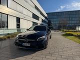 Mercedes-Benz C 200 Coupe 4 Matic Amg Line - Mercedes-Benz C 200: 4matic