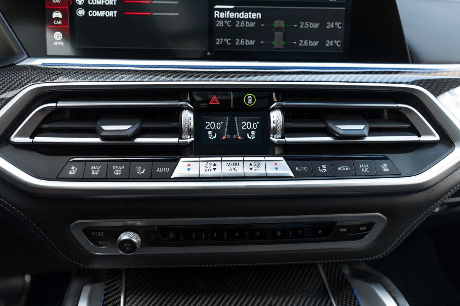 Fahrzeugabbildung BMW X5 M Competition B&W HUD 360 MASSAGE CARPLAY ACC