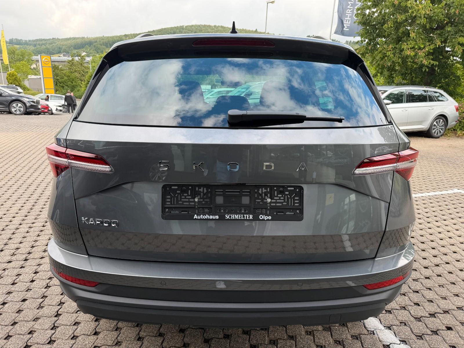 Skoda Karoq Selection LED+Kamera+AHK+4 Jahre Garantie!