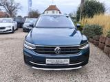 Volkswagen Tiguan 2.0 TDI 4x4 DSG Life *Nav,AHK,Pano,Kamer* - Volkswagen Gebrauchtwagen in Lüneburg