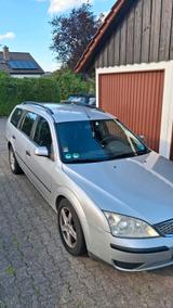 Ford mondeo - Ford Mondeo aus 2004 mit Diesel-Antrieb