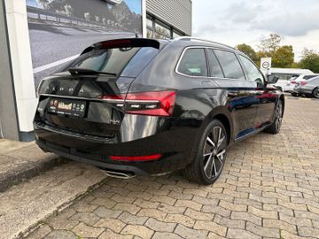 Fahrzeugabbildung SKODA Superb Combi 2.0 TSI L&K 4x4 DSG Pano AHK uvm