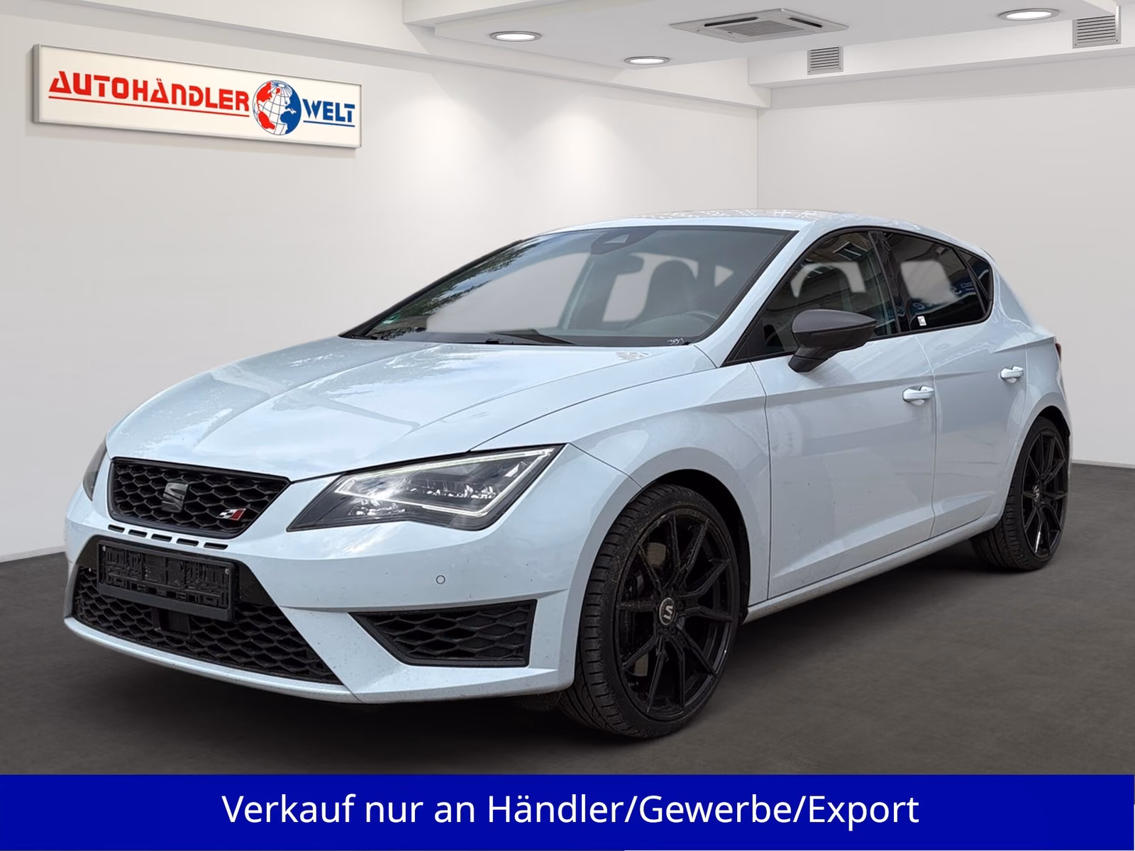 SEAT Leon Cupra 290 ch – BVM6 – Full LED – Alcantara – Gris Dynamic – 146 433 km