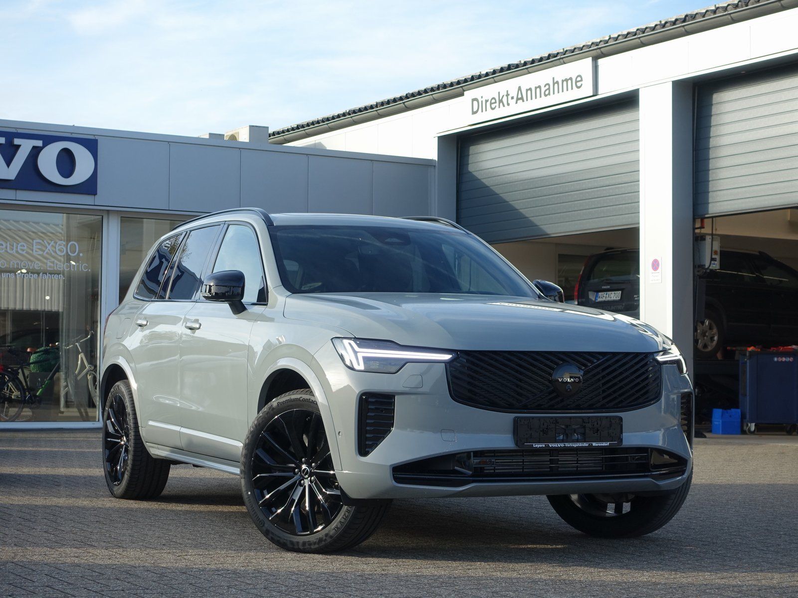 Volvo XC90 Black Edition Ultra T8 AWD Plug-in/B&W/Pano imagem 3