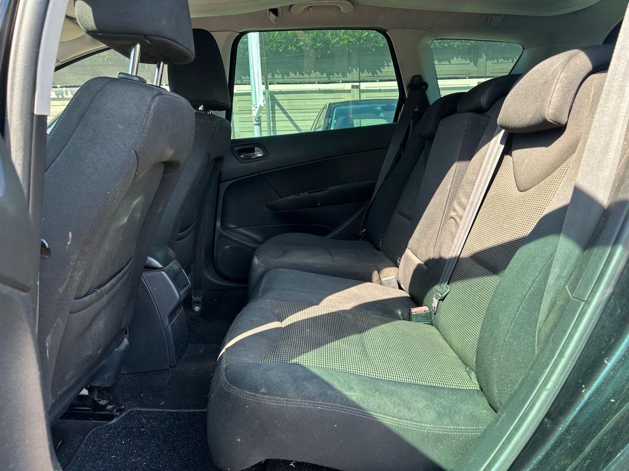 Peugeot 308 2013 — photo 7