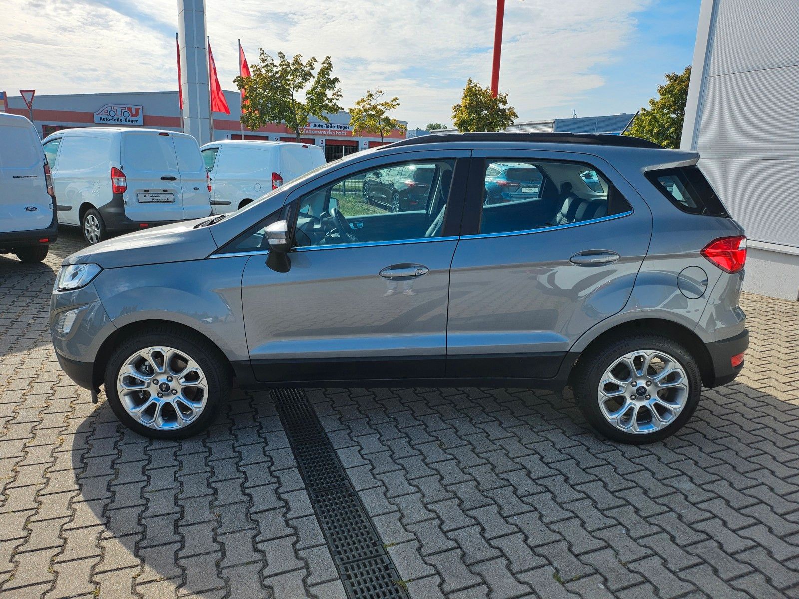 Fahrzeugabbildung Ford EcoSport Titanium