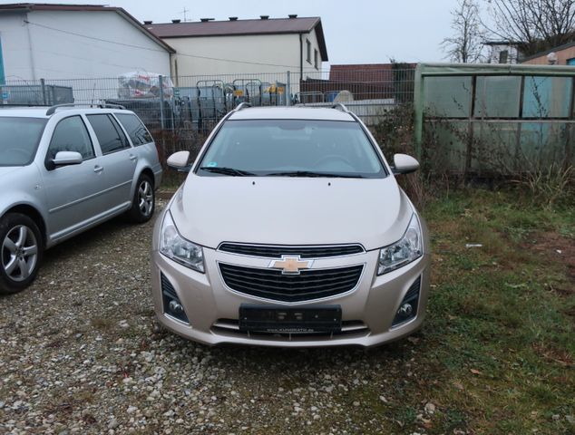 Chevrolet Cruze Station Wagon LT+