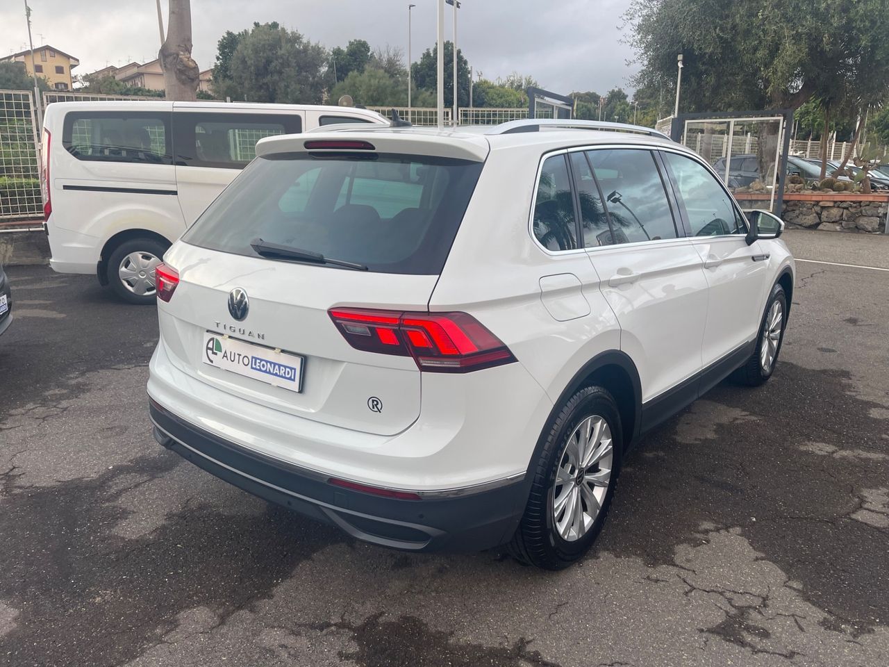 Other Volkswagen Tiguan 2.0 TDI 150 CV DSG Elegance 20 imagem 3
