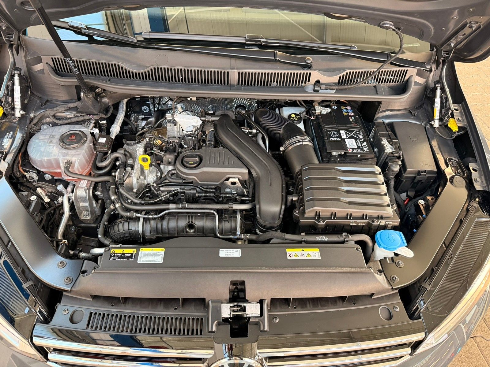 Fahrzeugabbildung Volkswagen Touran Goal 1,5 TSI DSG + ACC + Navigation + AHK