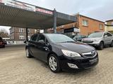 Opel Astra J Lim. 5-trg. Design Edition - Opel Astra aus 2011: J