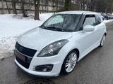 Suzuki Swift 1.6 Sport Navi*CarPlay*Xenon*SHZ*Keyless* - Suzuki Swift mit Benzin-Antrieb: 1.6