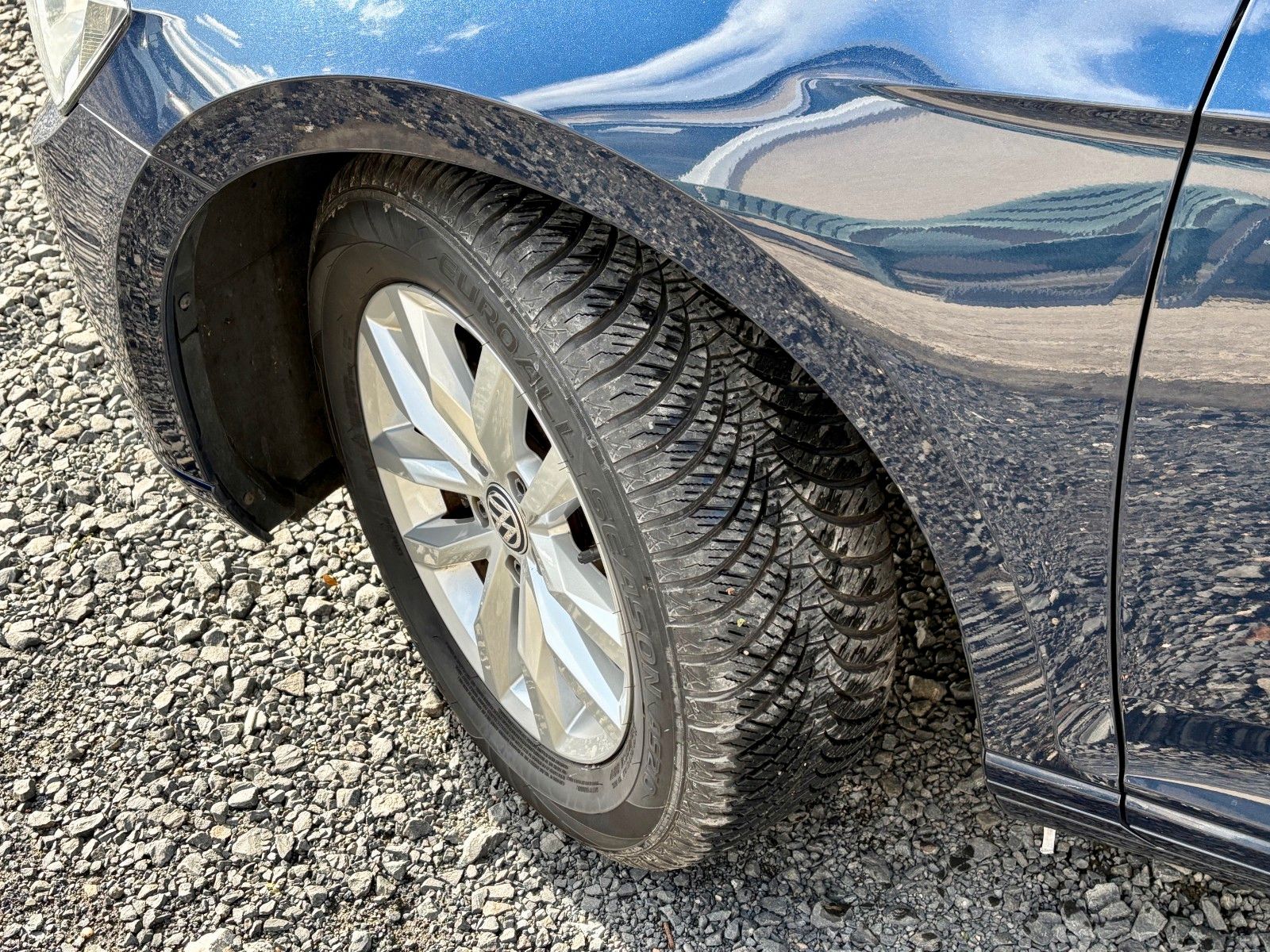 Fahrzeugabbildung Volkswagen Passat Variant 1.6 TDI Comfortline Navi SPORTSIT