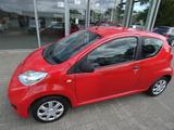 Peugeot 107 Petit Filou*1 HAND*ERST 29 Tkm*NEU TÜV* - rote Peugeot 107